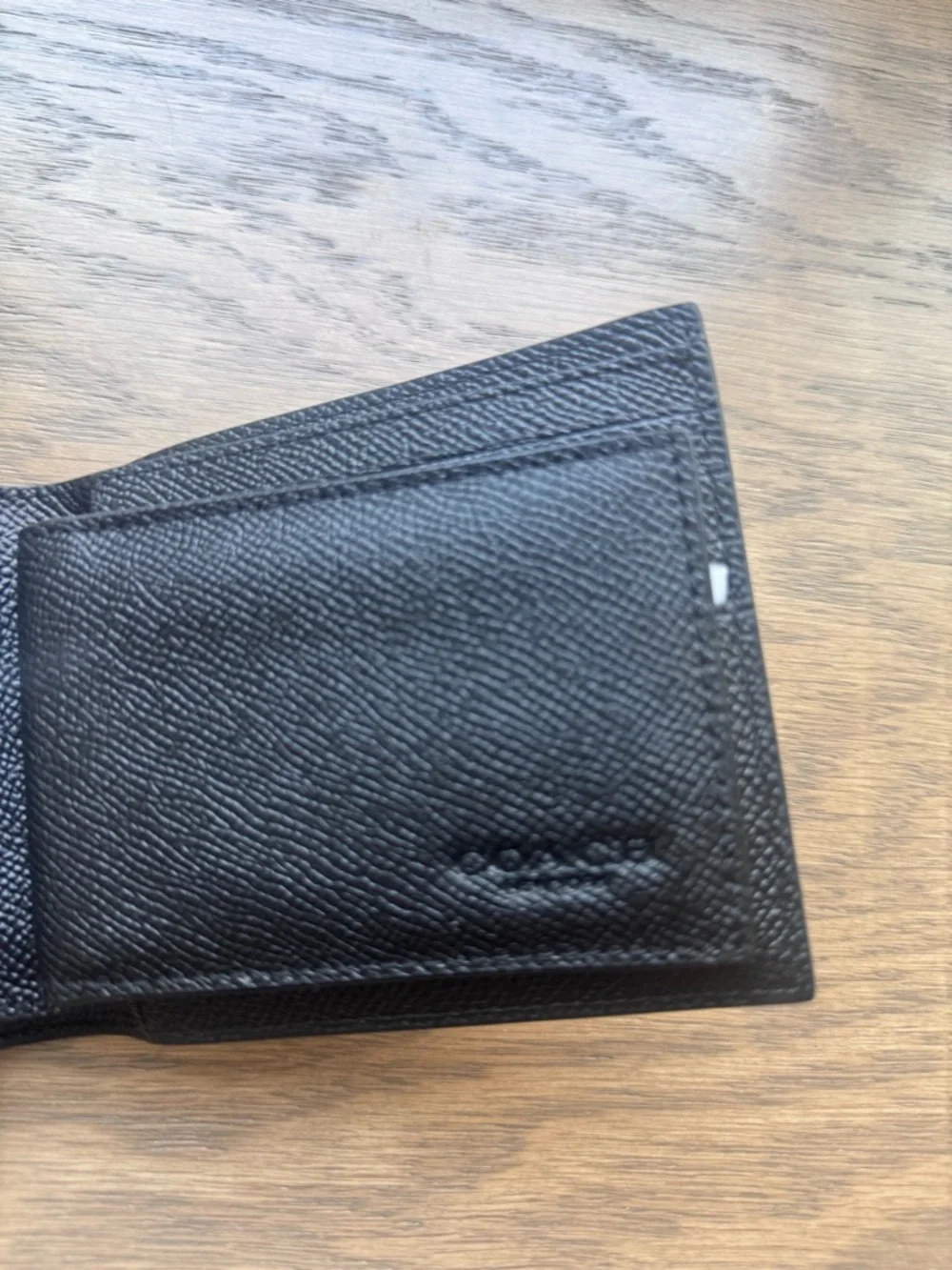 Coach Men’s 3 in 1 Leather Wallet with Insert